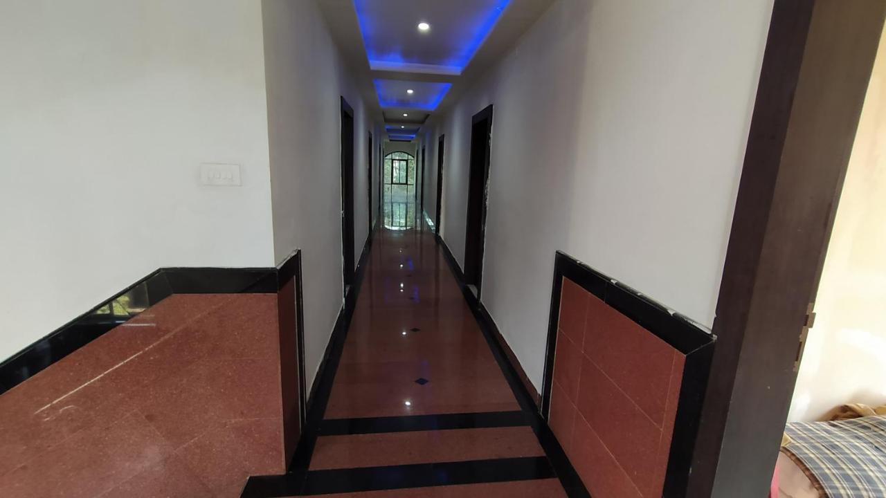 City Palace Hotel होटल सिटी पैलेस Nashik Dış mekan fotoğraf