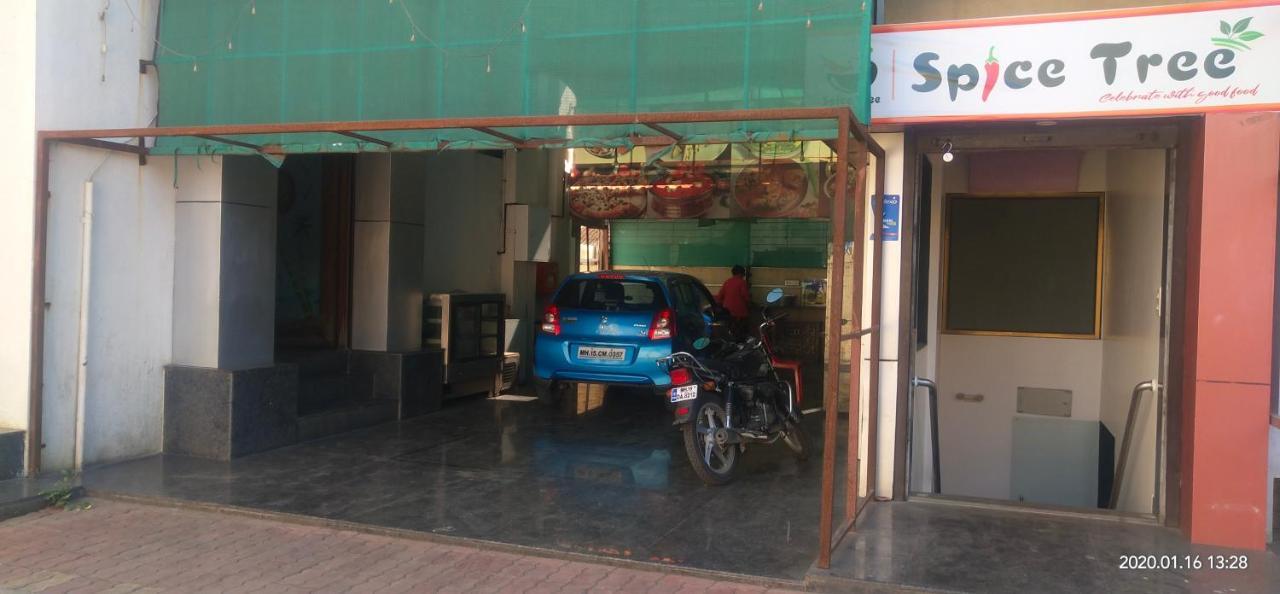 City Palace Hotel होटल सिटी पैलेस Nashik Dış mekan fotoğraf
