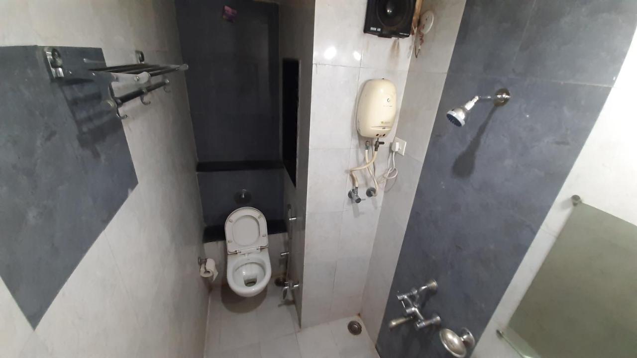 City Palace Hotel होटल सिटी पैलेस Nashik Dış mekan fotoğraf